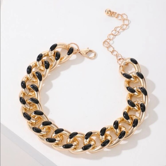 Chunky Chain Bracelet - Picture 2 of 4